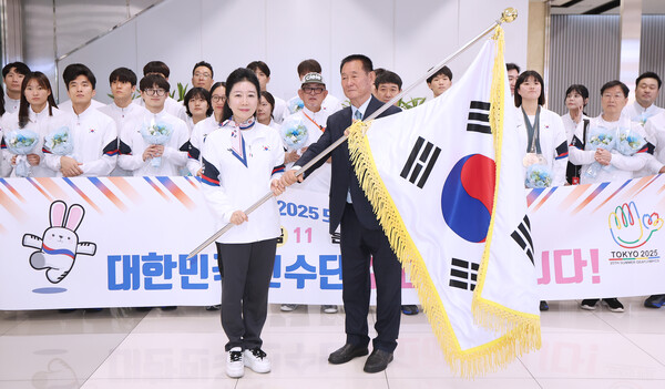 d9166977012422aaf1dcf7c1bd0ff404_1764249